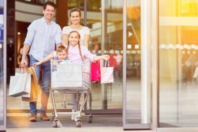 Albrook Mall: Un Mundo de Compras en Panamá